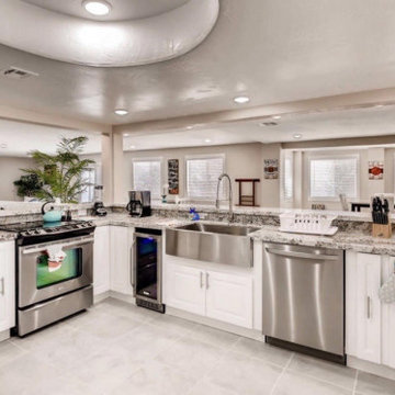 Shaker Style Cabinets - Beautiful Kitchen located in Summerlin, Las Vegas
