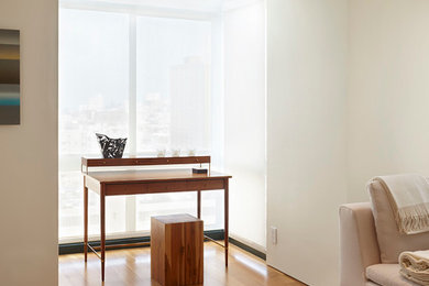 Trendy living room photo in San Francisco