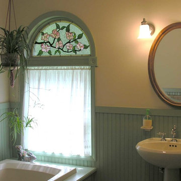 Arched Dogwood Floral