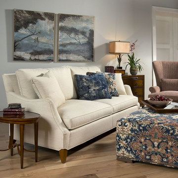 2201-2 Sofa PEARSON