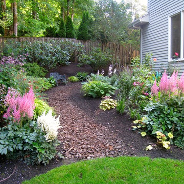 Nature Attracting Home in the Hills