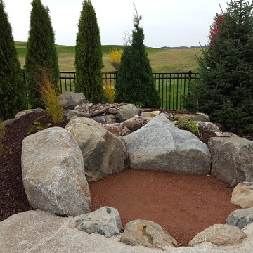 Flagstone Patio & Backyard Fire