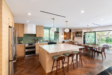 Inspiration for a 1960s kitchen remodel in Los Angeles