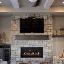 Fireplace/Mantle