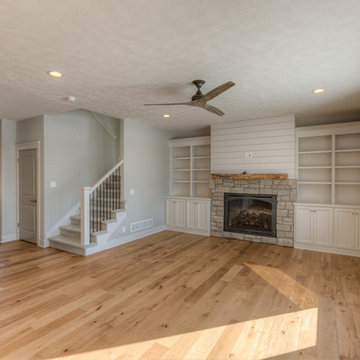 Newport Custom w/ Finished Basement