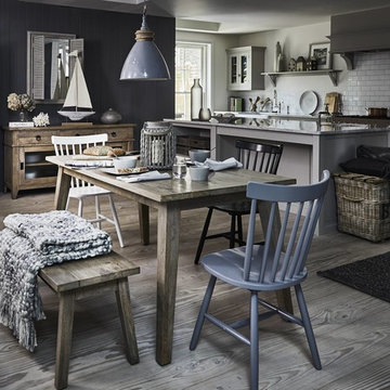 Seascapes | Hancock Relaxed Dining Range