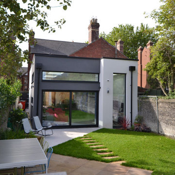 Lindsay Road