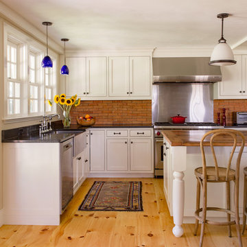 The Johnson Thompson House - Restoring History