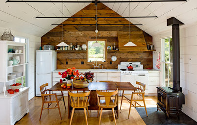 15 Ways to Cozy Up a Kitchen With Rustic Style