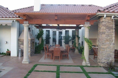 Arbors & Trellis'