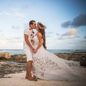 Ramona Gladys's photo
