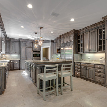 Stately Lake Forest Georgian Home