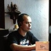 Eduardo Larrota's photo