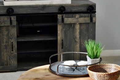 Inspiration for an industrial home design remodel in Orange County