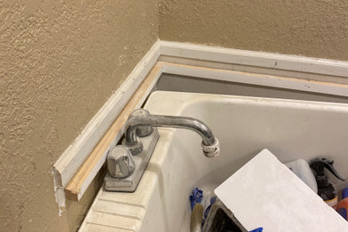 Laundry room Countertop and Shelving