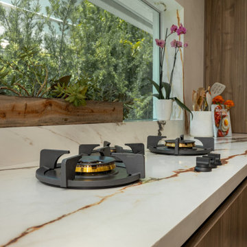 ✨ Design, Functionality, and Style in One Kitchen