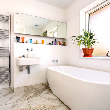 Modern bathroom Hove