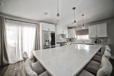 Example of a kitchen design in Detroit
