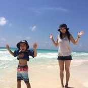 Sunny Hes foto