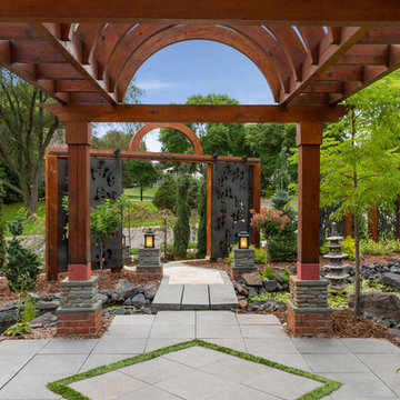 O'Brien, K. - Balinese Inspired Garden