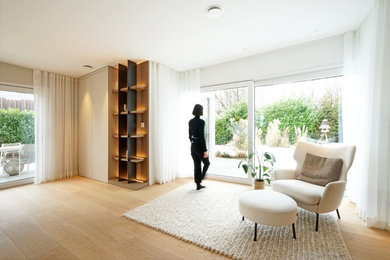 Modernes Wohnzimmer in München