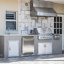 Outdoor kitchen