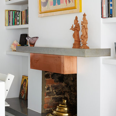 Mid-sized trendy home design photo in London