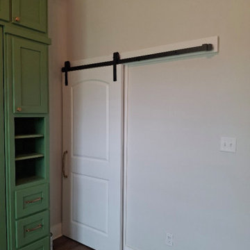 Custom Murphy Beds, Built-In Desks & Interior Barn Doors
