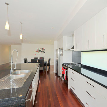 Replica Queenslander