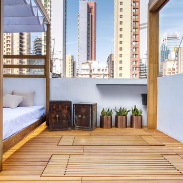 Retractable Daybed on Rooftop Deck, Hong Kong