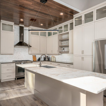 Pelican Landing, Bonita Springs - Gorgeous Whole Home Makeover