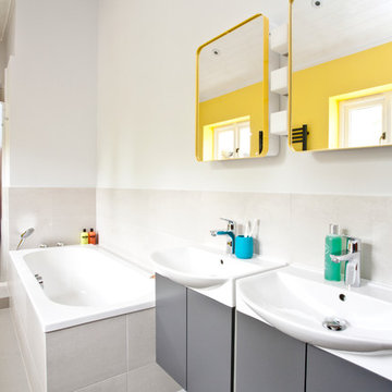 Colorful kids bathroom