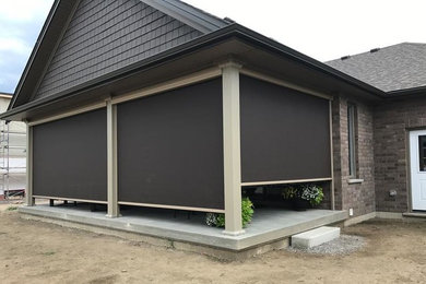 Patio - patio idea in Toronto