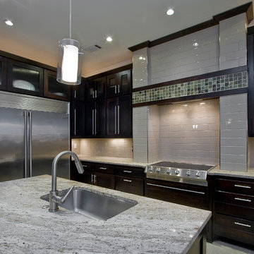 Benton Arkansas Modern Kitchen