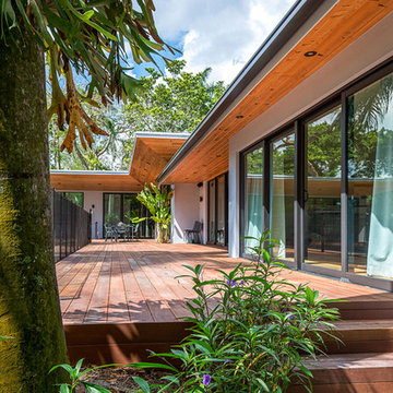 Poinciana Avenue Residence