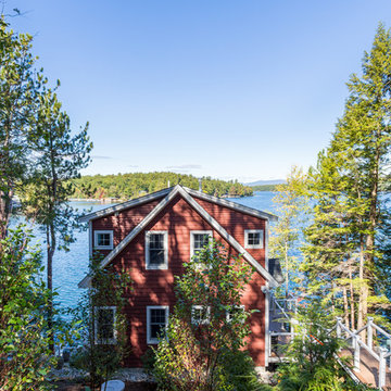 New Expansive Lake Home