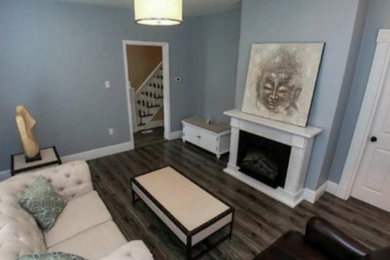 Living room - traditional living room idea in Cincinnati