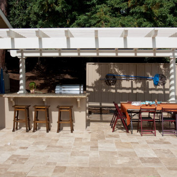 Outdoor Kitchens, BBQ's and Bars
