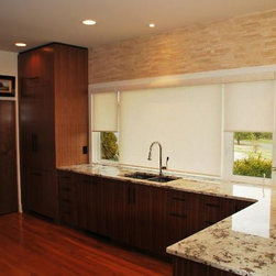 Roller Shades - Roller Shades