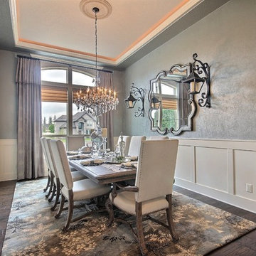 Formal Dining Area - The Poplar - Super Ranch in Monet's Garden