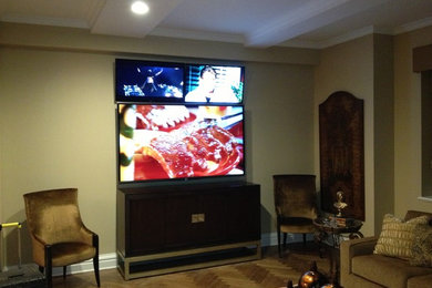 Foto de salón contemporáneo con televisor colgado en la pared
