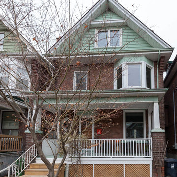 Super Spacious Family Home in Roncesvalles!