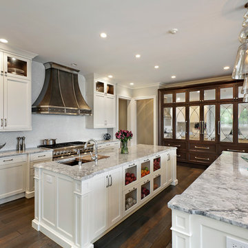 Island with Storage and Prep Sink