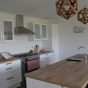 Warm and Organic - White and Timber