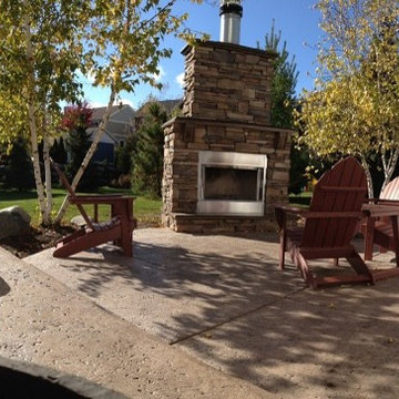 Travertine Patio and Fire Feature