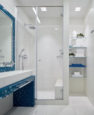 Современный Ванная комната by StudioMR
