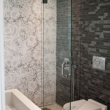 Modern bathroom with glass mosaic and hand cut mosaic