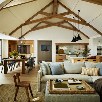 Martha's Vineyard Waterfront Escape