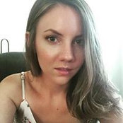 Samantha Logan's photo