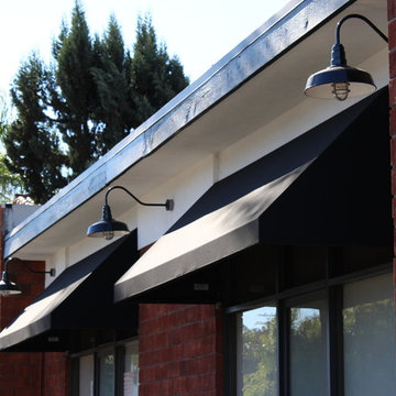Storefront LED Barn Lights